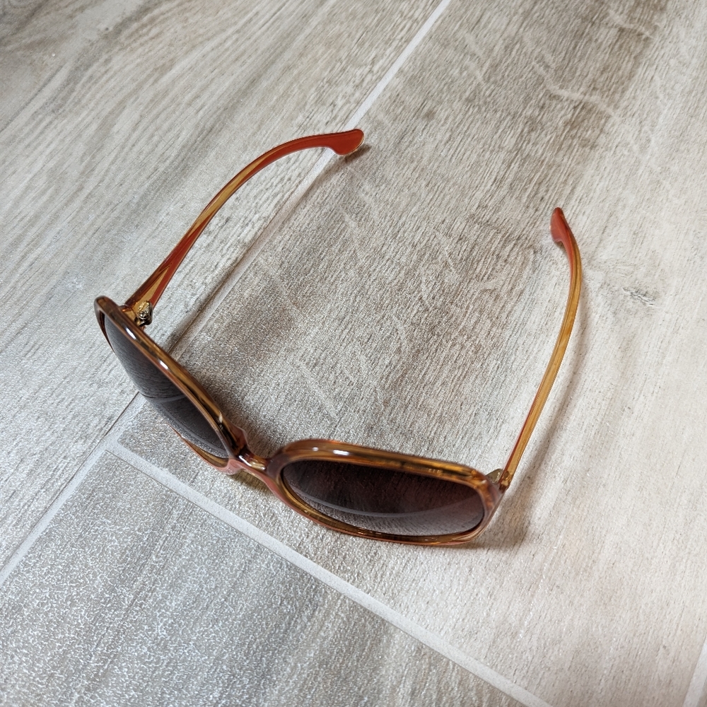 Fun Sunglasses 😎 - Picture 4 of 8